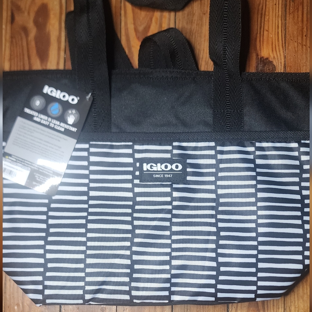 Igloo 9 Can Black and White Du Bag
